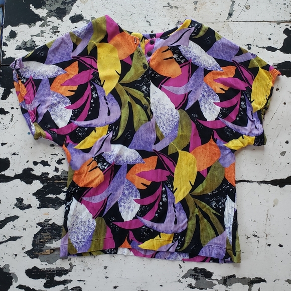 Vintage Tops - Vintage colorful half button top